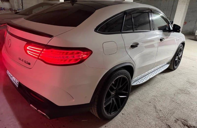 Mercedes-Benz GLE Coupe 63 AMG 2018 — фото 2