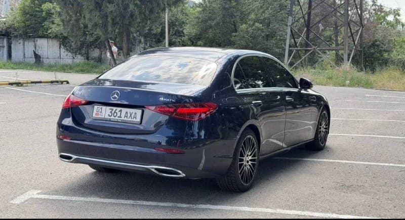 Mercedes-Benz C-Class 4MATIC 2022 — фото 2