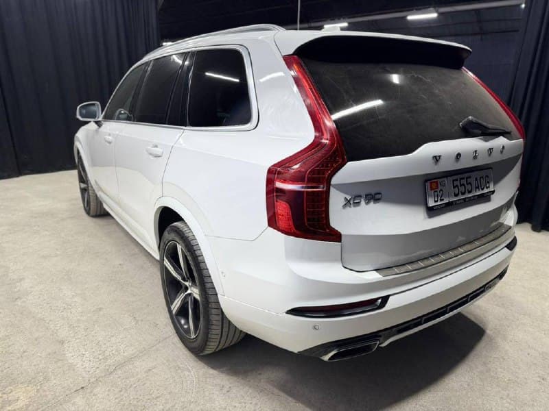 Volvo XC60 2017 — фото 2