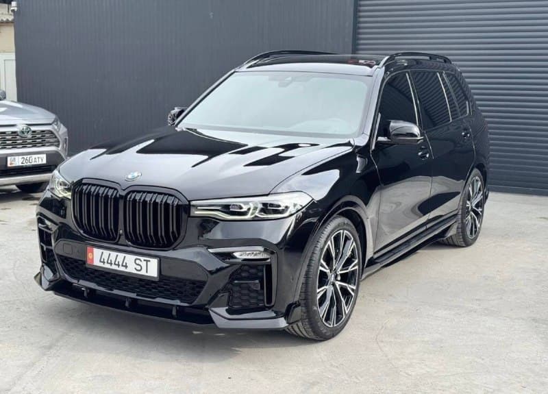 BMW X7 40i 2020 — фото 2