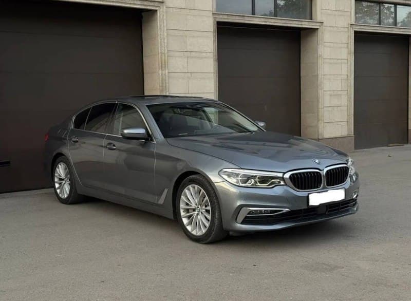 BMW 530i