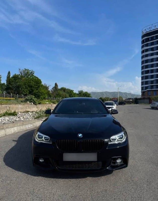 BMW 535i (F10)