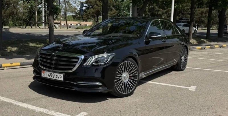 Mercedes-Benz S560L