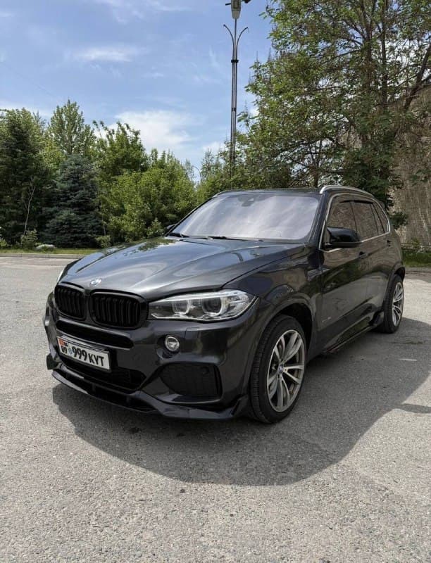 BMW X5 (F15)