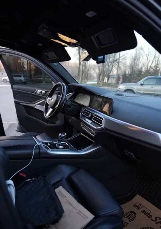 BMW X5 (G05)